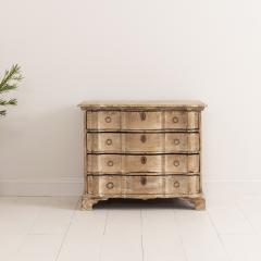 18th c Danish Arbalette Shaped Commode in Original Patina - 3122253