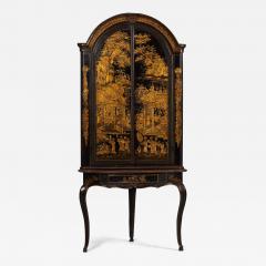 18th c English Black Lacquer and Parcel Gilt Japanned Corner Cabinet on Stand - 3988935