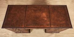 18th c English Gadrooned Reading Desk - 4071865