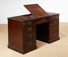 18th c English Gadrooned Reading Desk - 4071877