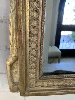 18th c French Louis XVI Period Giltwood Mirror with Original Mirror Plate - 2752411