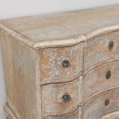 18th c German Baroque Commode in Original Patina with Arbalette Shaped Front - 3405461