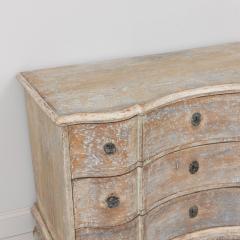 18th c German Baroque Commode in Original Patina with Arbalette Shaped Front - 3405462