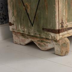 18th c Italian Buffet with Iron Details in Original Green Paint - 4496907