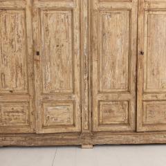 18th c Italian Housekeepers Cupboard in Original Paint - 4580443
