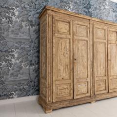 18th c Italian Housekeepers Cupboard in Original Paint - 4580445