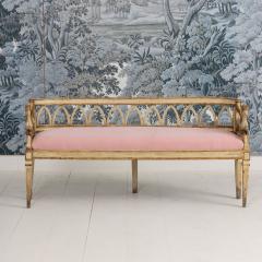 18th c Italian Neoclassical Sphinx Sofa in Original Paint and Giltwood - 4466139