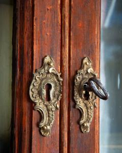 18th c Rococo Cabinet - 4340206