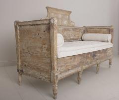 18th c Swedish Gustavian Daybed Sofa Bench with Griffons in Original Patina - 2640344