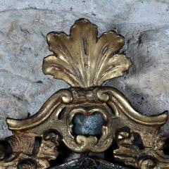 18th c Venetian Giltwood Mirror with Chinoiserie Figure - 3413085