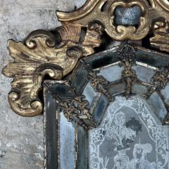 18th c Venetian Giltwood Mirror with Chinoiserie Figure - 3413086