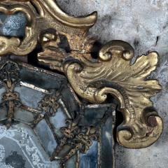 18th c Venetian Giltwood Mirror with Chinoiserie Figure - 3413087