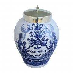18th century Dutch Delft jar inscribed Red Snuff - 4565806