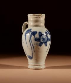 18th century English Delftware jug with beautiful glaze and fresh colours - 3276988