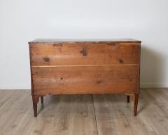 18th century Italian cherrywood chest of drawers from Venice - 4189706