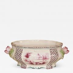 18th century Porcelain Tureen with Clamecy Markings - 784576