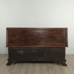 18th or 17th Century Italian Walnut Dowry Chest or Cassone - 4153805