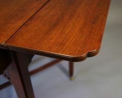 18thc mahogany pembroke table - 4787604