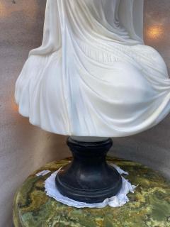 1900 1920 Neapolitan Carrara Marble Bust of Bride with Veil - 2863354