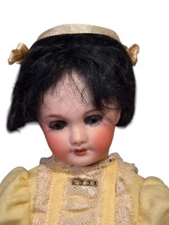 1900s FRENCH BISQUE MOTHER DOLL ROCKING BABY IN BASSINET MUSICAL AUTOMATON - 4626660
