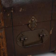 1900s French Wooden Trunk - 3749697