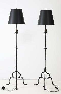 1920s Hammered Iron Tripod Italian Floor Lamps - 3990420