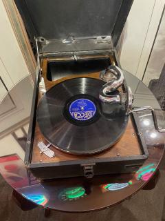 1930 Portable Gramophone His Masters Voice Phonograph - 3811013