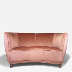 1930s Danish Deco Curved Sofa in Original Pink Mohair - 4421017