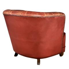 1930s Danish pair of exceptional leather tufted club chairs - 4510206