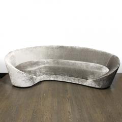 1940s Style Modernist Sweeping Curved Sofa in Platinum Velvet - 2909430