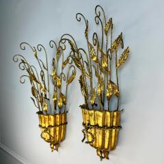 1950 s Italian Gilt Scroll and Leaf Wall Lights - 3477177