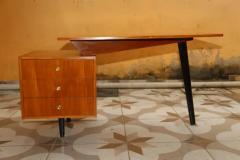 1950s Brazilian Modern Three Legged Desk in Hardwood by Moveis Fratte - 3193871