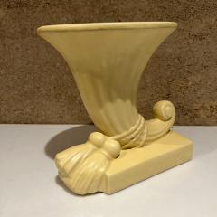 1950s Creamy Tasseled Trumpet Horn of Plenty Ceramic Art Deco - 2649764