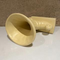 1950s Creamy Tasseled Trumpet Horn of Plenty Ceramic Art Deco - 2649845