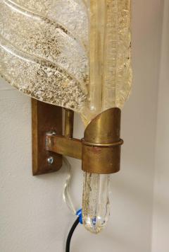 1950s Elegant Vintage Barovier Gold Incrusted Murano Glass Feather Wall Sconces - 2272452