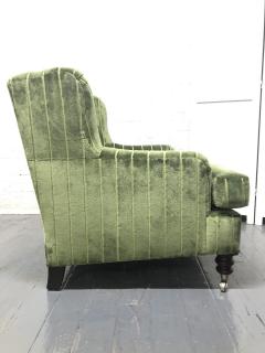 1950s English Upholstered Lounge Chairs - 1565586