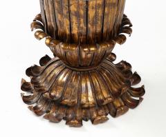 1950s Italian Gilt Leaf Table With a Marble Top  - 3295133