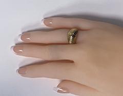 1960 s 18K dome ribbed Ring - 3262291