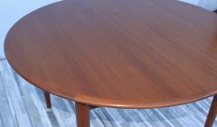 1960s Mid Century Modern Danish Teak Round Table With Two Leaves - 2410408