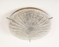 1960s Textured Murano Glass and Aged Brass Flush mount Sconce by Kaiser - 4708582