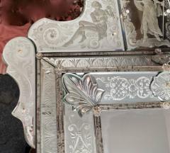 1970 Venice Mirror in the Antique with Decor of Characters Symbolizing Justice - 2320170