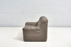 1970s Leather Settee - 2400180