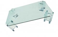 1970s Modern Hollywood Regency Contemporary Lucite Glass Top Coffee Table - 1796774