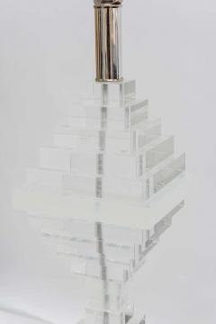 1970s Tall Sculptural Lucite Stacked Table Lamp - 1798572