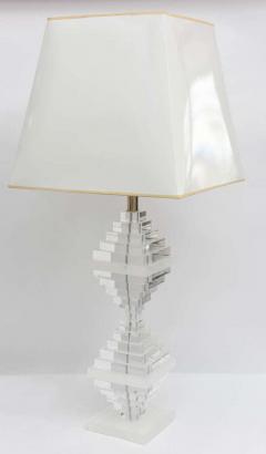 1970s Tall Sculptural Lucite Stacked Table Lamp - 1798579