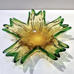 1970s Vintage Italian Green Amber Murano Glass Star Shaped Bowl Vide Poche - 3502074