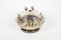 1970s sculptural Silver boxe with four women around a breast - 3035614