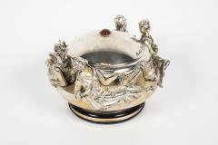 1970s sculptural Silver boxe with four women around a breast - 3035616