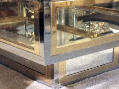 1970s showcase coffee table in brass and chrome - 917776