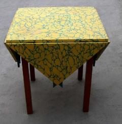 1980s Memphis drop leaf table - 917252